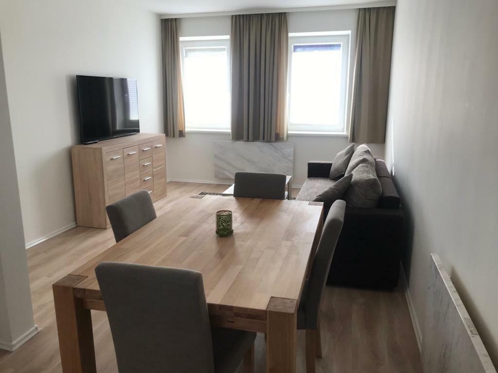 Ferienwohnung An Der Alten Weed บัดวินด์สไฮม์ ภายนอก รูปภาพ